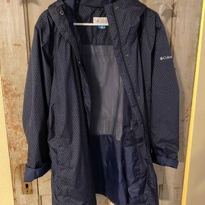 Rain coat by Columbia